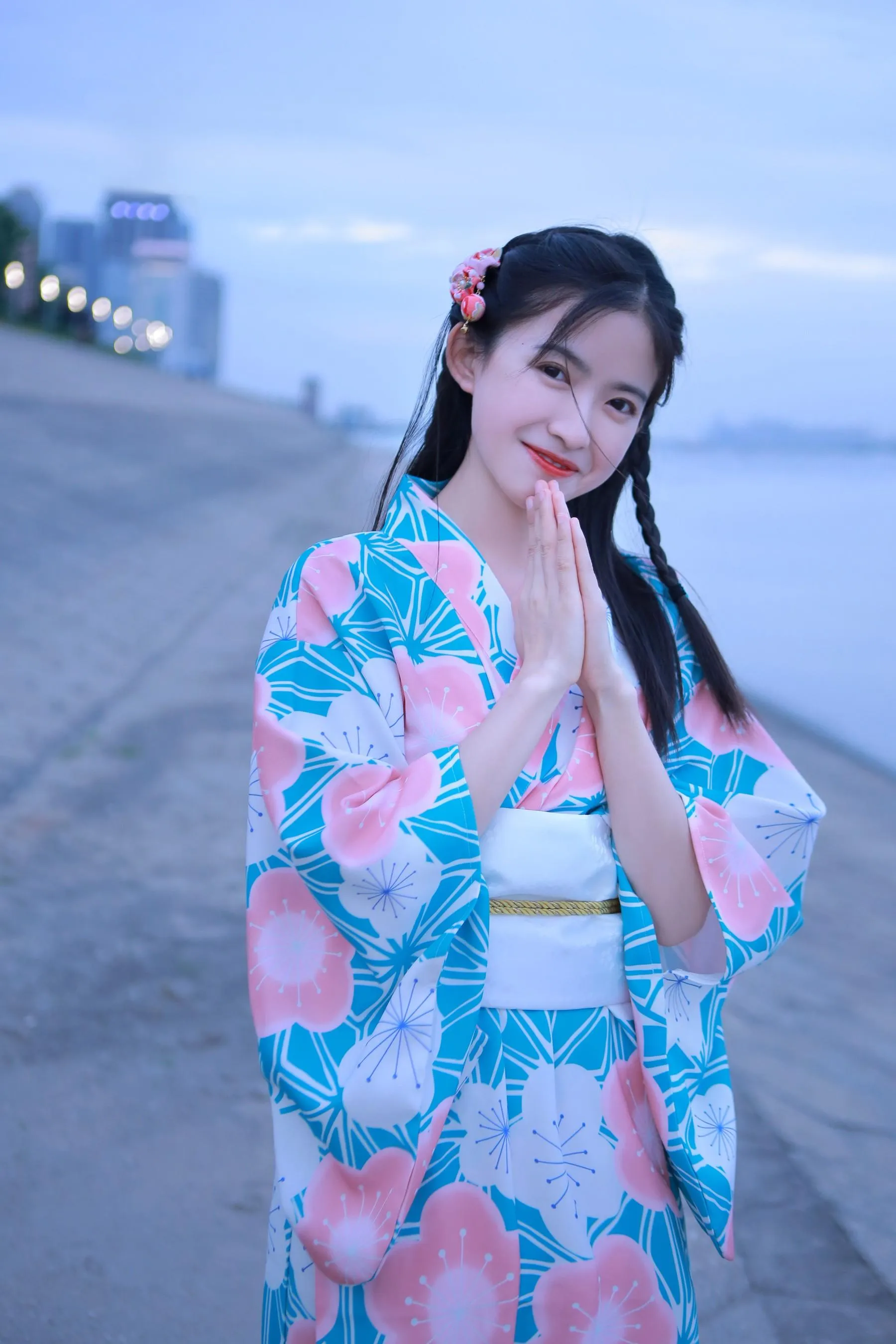 [艺图语] 2022.06.06 花火 小草草呀 [22P]插图7